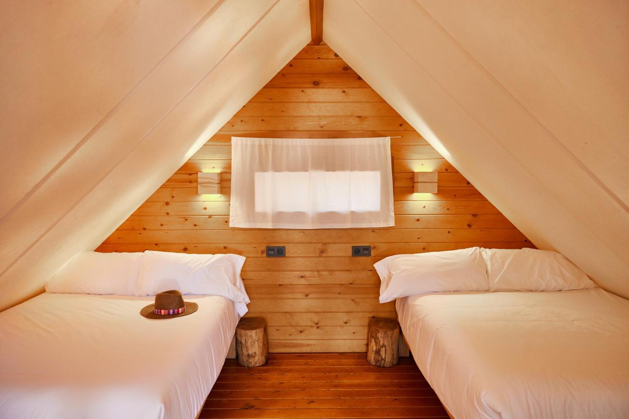 Hotel Taiga Tarifa Punta Paloma Habitación foto
